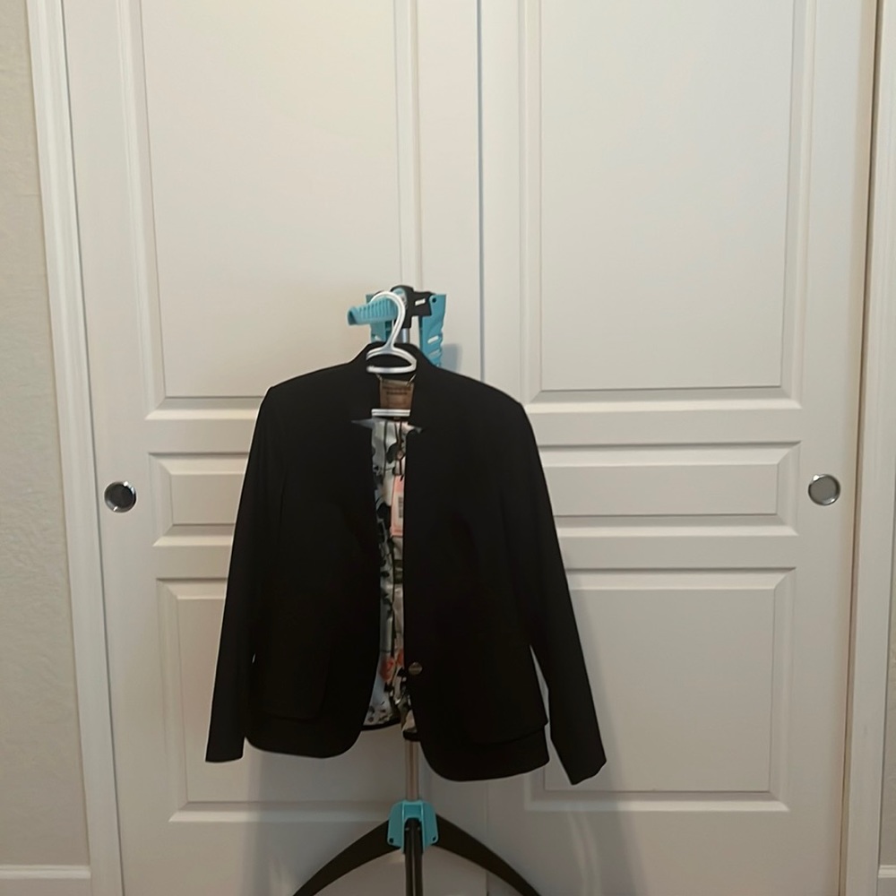BNWT Ted Baker peplum layer suit jacket/ blazer with floral lining